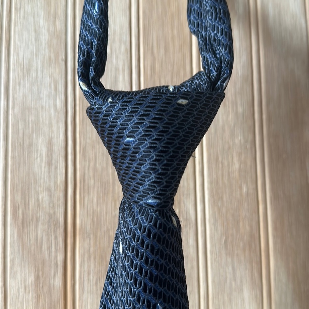 Nautica - Black, Blue, and Tan Tie